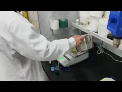 Ελαφρώς κίτρινα ή άχρωμα υγρά αιθέρια έλαια για καθημερινές εφαρμογές γεύσης